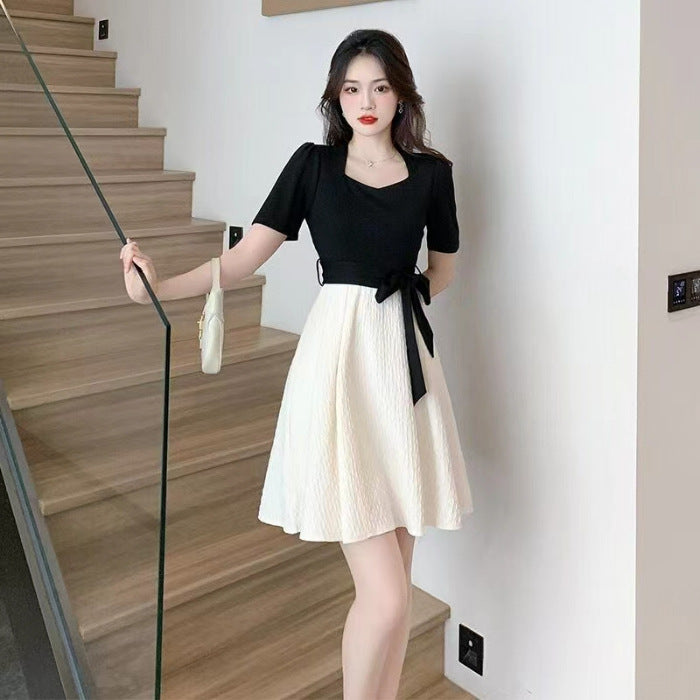 Popular French Hepburn Style Women's Fashion Design High Waist Slimming Square Collar Color Matching A- line Dress