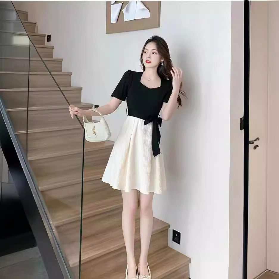Popular French Hepburn Style Women's Fashion Design High Waist Slimming Square Collar Color Matching A- line Dress