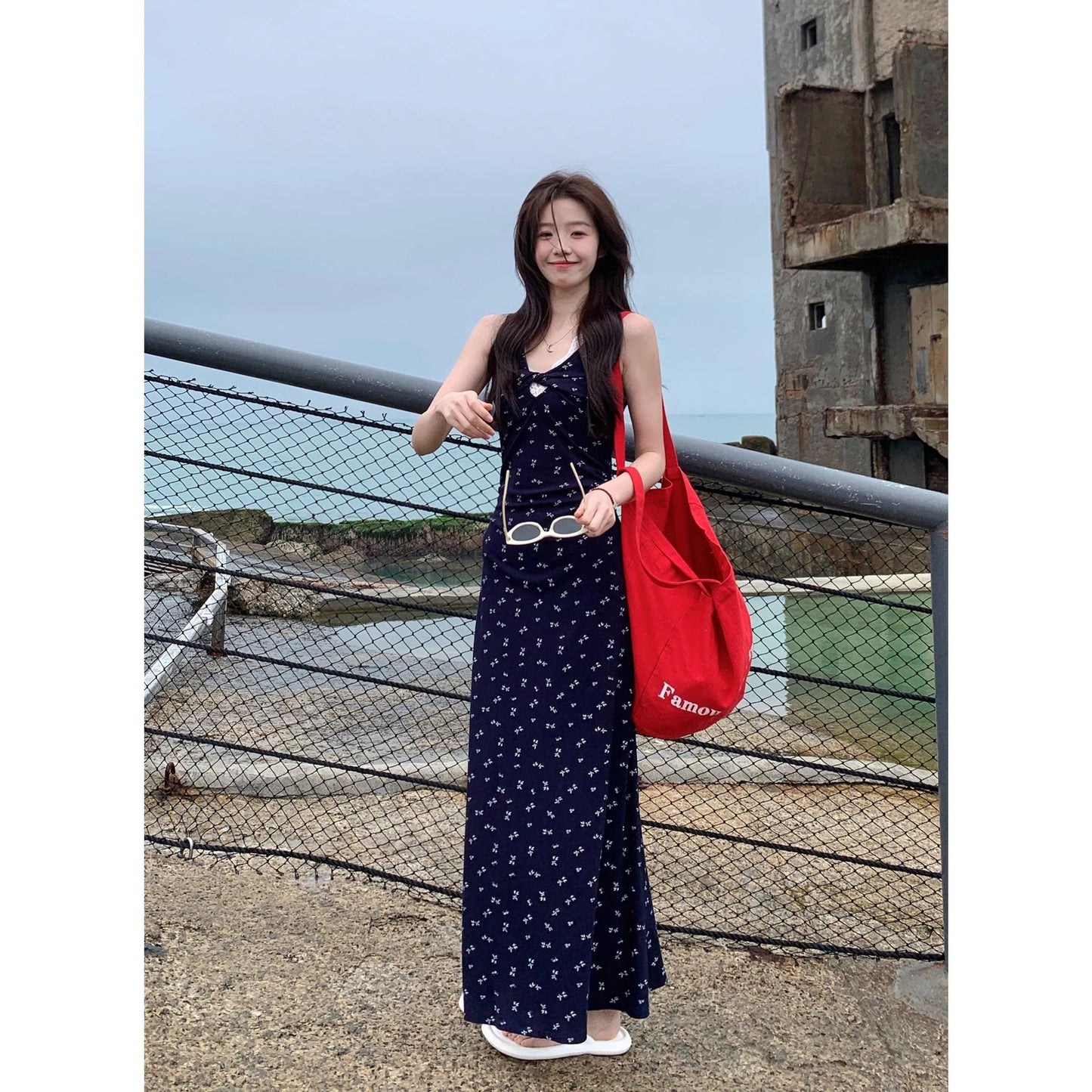 French Style Lace Hanging Neck V-Neck Floral dress Women's Summer New Waist Design Vacation Long Dress