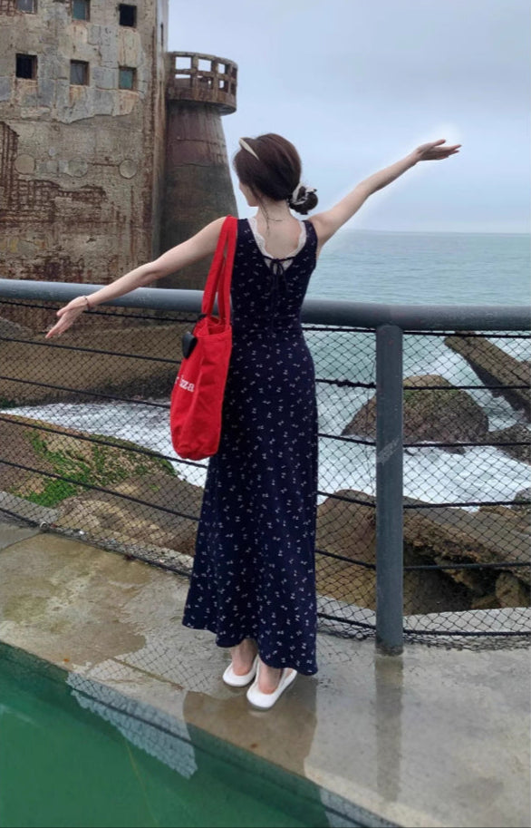 French Style Lace Hanging Neck V-Neck Floral dress Women's Summer New Waist Design Vacation Long Dress