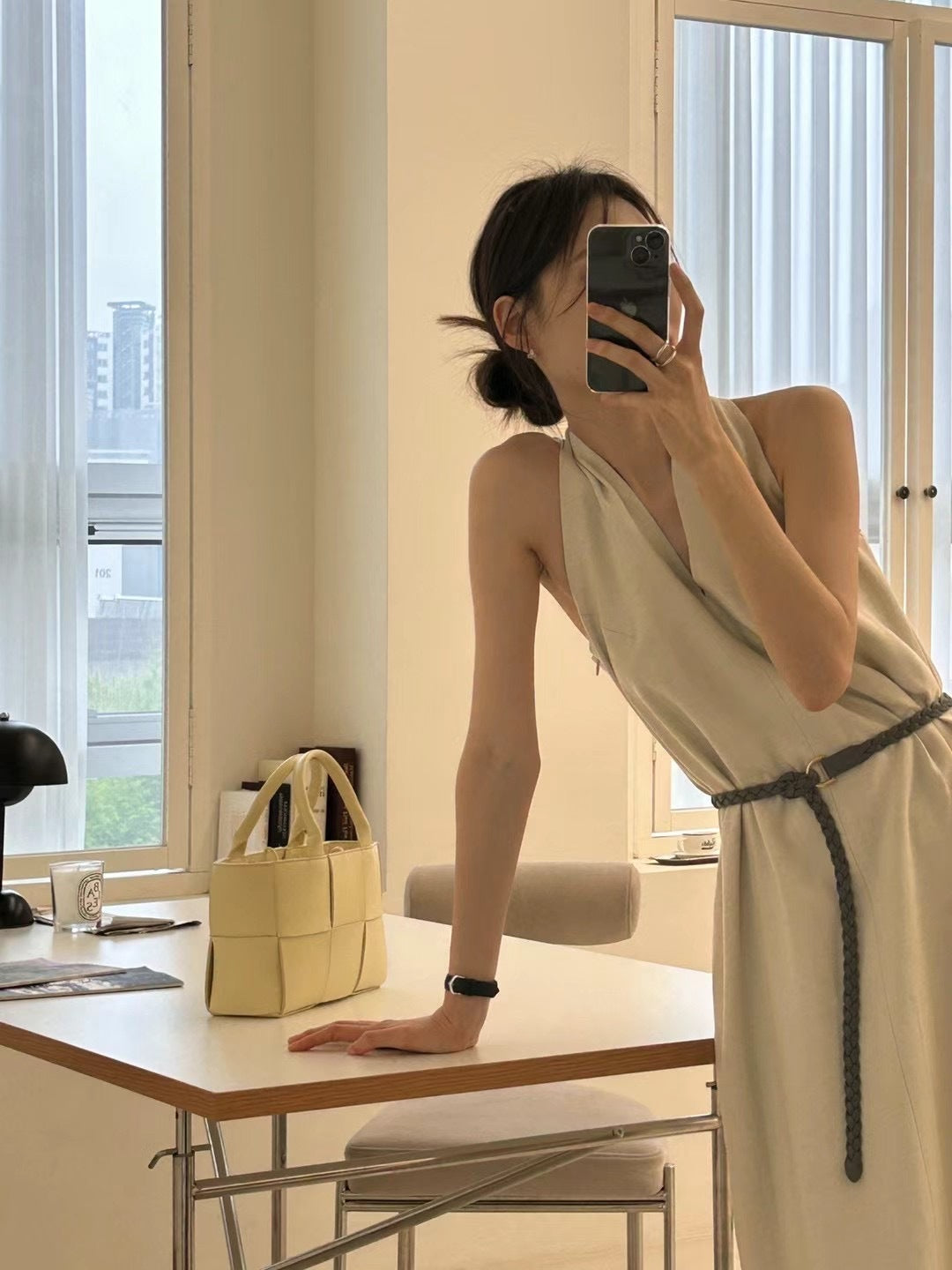South Korea chic Summer Retro High Sense V Collar Waist-Tight Thin over the Knee Long Halter Vest Dress Women