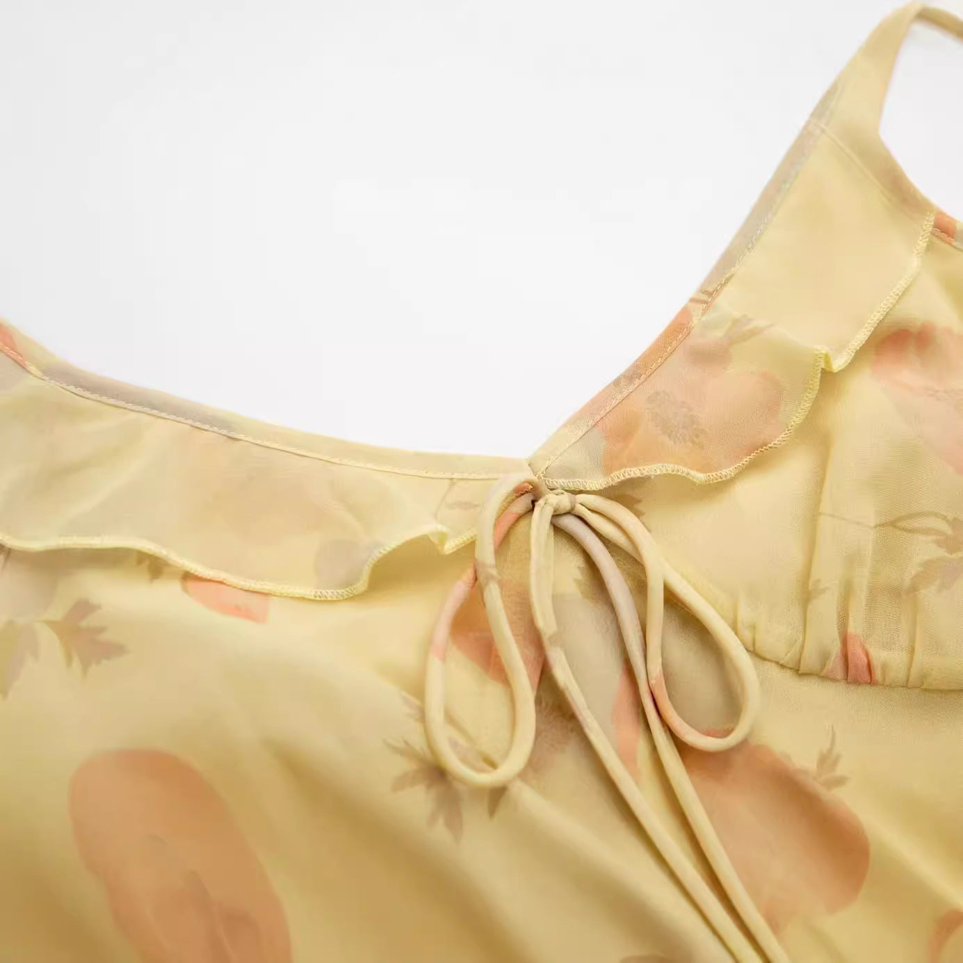 French Retro Style Summer Vacation V-neck Ruffle Collar Tie Rope Printed Chiffon Long Dress Waist Slim Fit