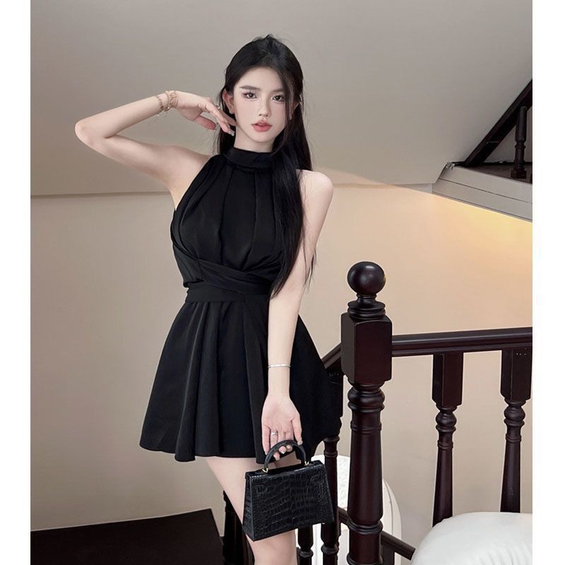 High-End Sleeveless Dress for Women, Summer Off-Shoulder Sexy Socialite Style, Waist-Cinching Tie Short Dress