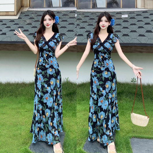 Plus Size Women's Summer Vacation Style Lace Elegant V-Neck Small Flutter Sleeve Rose Print Dress