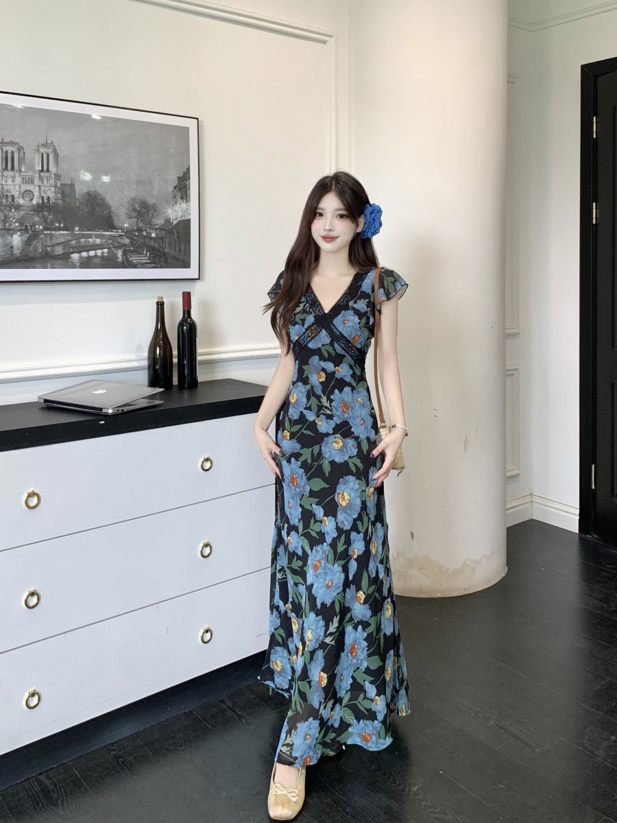 Plus Size Women's Summer Vacation Style Lace Elegant V-Neck Small Flutter Sleeve Rose Print Dress