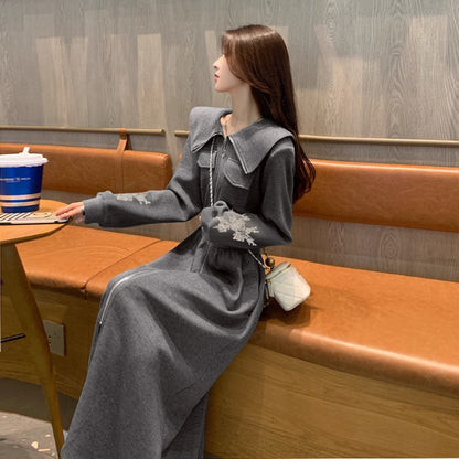 Gray Sweatshirt Dress for Women, Spring and Autumn Fashionable and Stylish, Youthful and Elegant Turn-down Collar Casual Dress