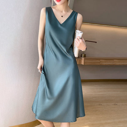 Acetate Satin High-End Summer Strap Dress for Women, Fashionable Versatile Sleeveless Elegant Dress for Outerwear