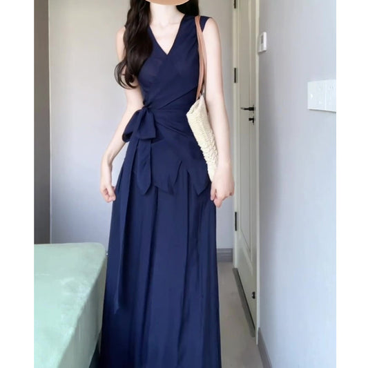 French Style Elegant Fashion Age-Reducing Sleeveless Tie Top with High-Waisted Skirt Two-Piece Set for Women