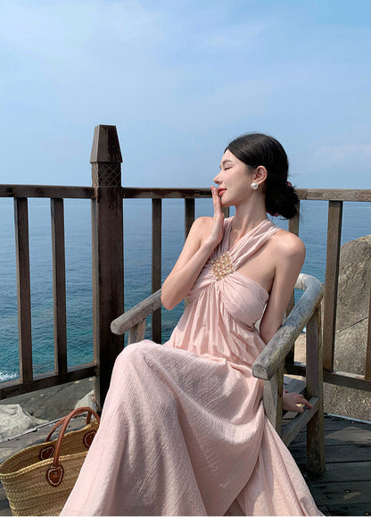 Pure Desire High-End Elegant Pink Dress for Women Summer Vacation Style Niche Design Halter Neck Vacation Slip Dress