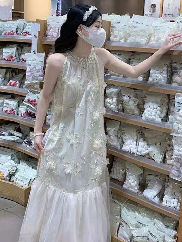 Lace Embroidered Vest Patchwork Long Sleeveless Fake Two-Piece Halter Dress